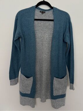 Open-Front Teal and Light Gray Knit Cardigan with Pockets